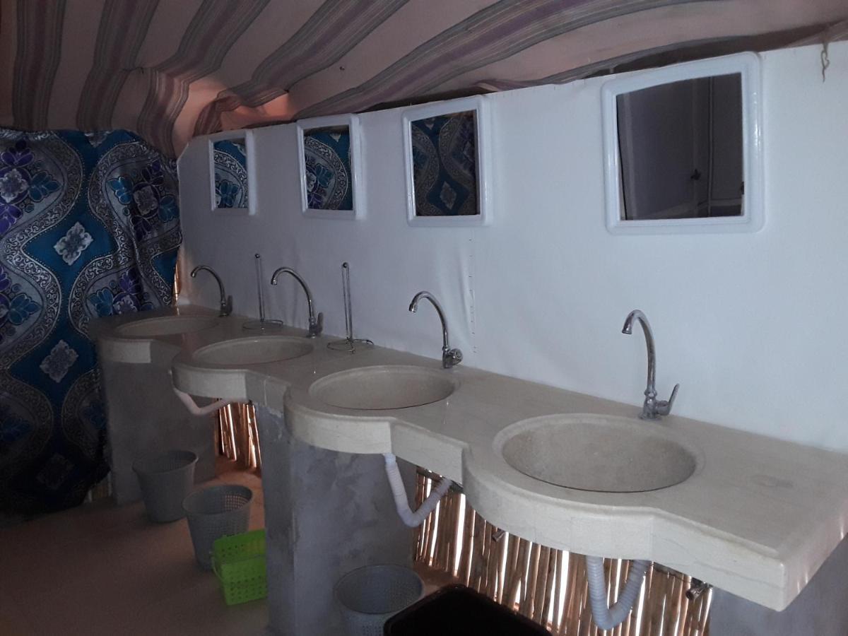 מרזאוגה Camel Trekking Desert Camp מראה חיצוני תמונה